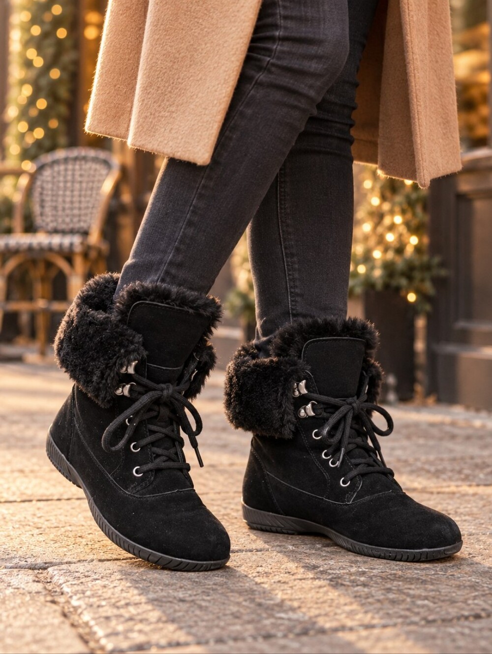 Black Leather Faux Fur Lined Lace-Up Winter Ankle Boots
